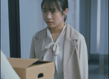 最後の出社日、親友と・・・のサムネイル