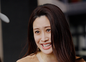 狂った女のサムネイル