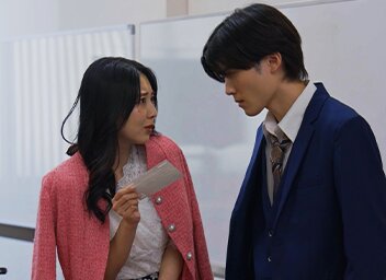 家族会議は裏切りの始まりのサムネイル