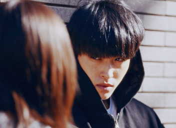 微笑んだ理由のサムネイル